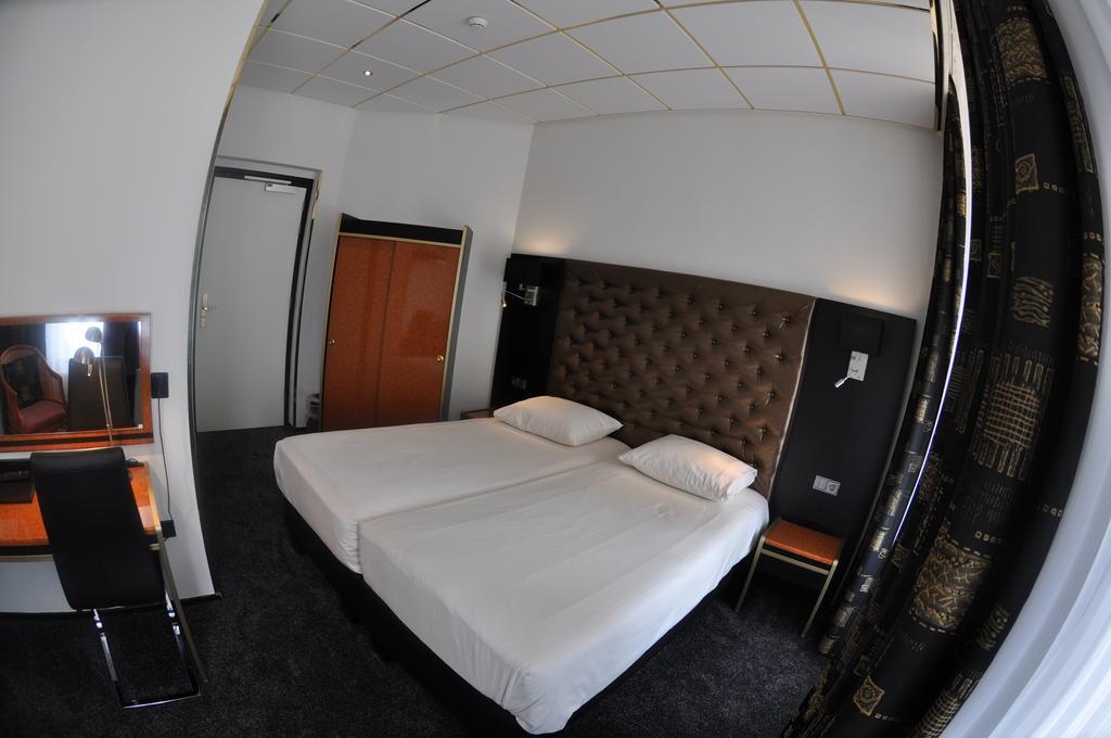 Hotel Le Beau Rivage Middelburg Room photo
